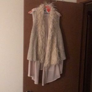 Fun, furry, flouncy vest!
